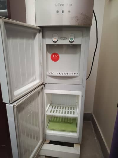 Ecostar water dispenser in excellent condition.