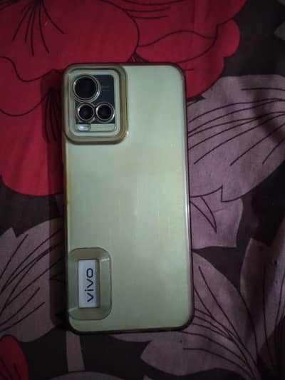 vivo y33t gold colour