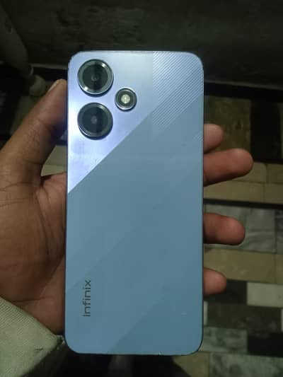 Infinix Hot 30 play