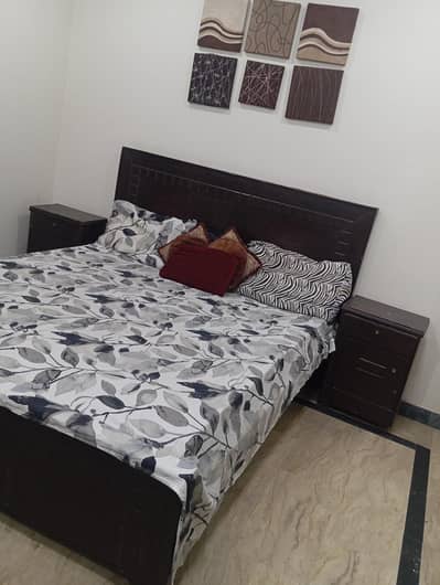 double bed for sale with side tables