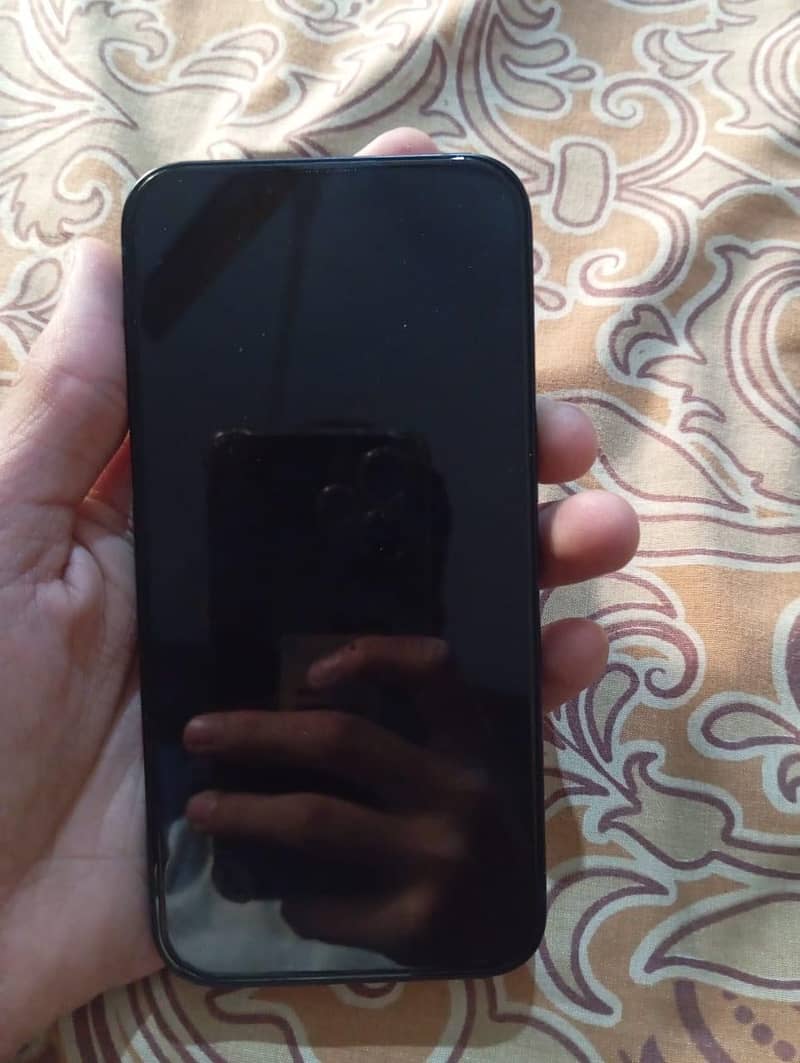 iPhone 13 with box 5