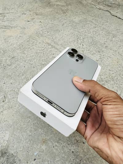 iPhone 15 pro max jv 256gb