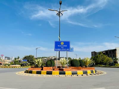 Plot For Sale In Sector C-1 Corner Boulevard 3.5 Marla Extra Land Possession Utility All Charges Paid Best Location For Living Near To Gate Bahria Enclave Islamabad`
