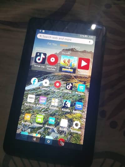 Amazon Fire HD 8 (5th Gen)