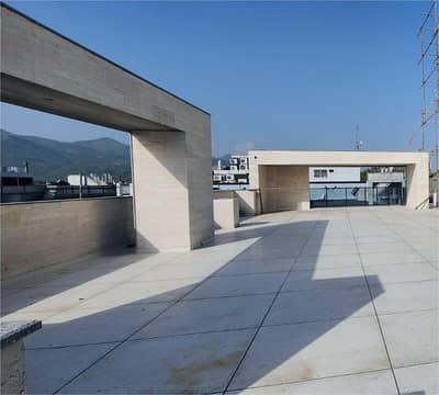 F7 2800 Sqft Ground and Teris Restaurant available Big Sitting