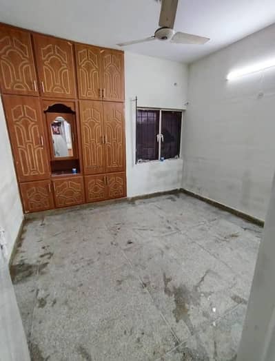 G-11/4 E-Type Flat Ground Floor available For Rent