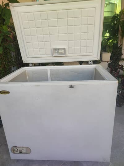 WAVES 12CF single door