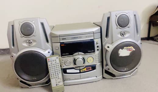 LG hifi system heavy bass