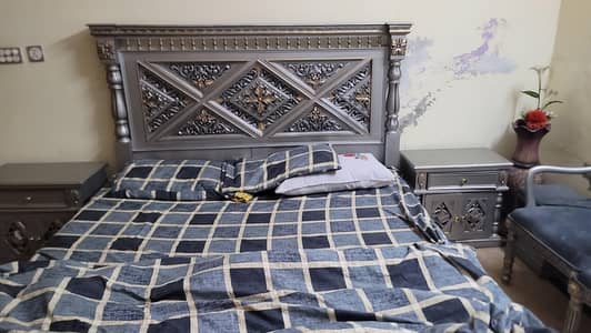 Sold wooden grey chinnoti bed set