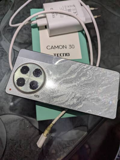 Techno Camon 30 8/256
