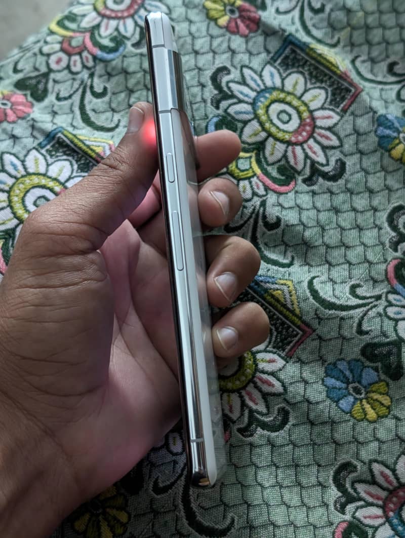 google pixel 7 pro 2