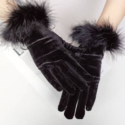 Winter Velvet Gloves