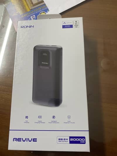 Ronin R-4025 powerbank 2000mah black