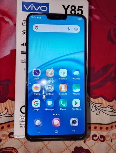Vivo y85 4/64 fingerprint and memobile yorker box pack 15month waranty