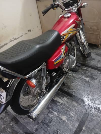 honda cg 125 2025 model new condition 10/10
