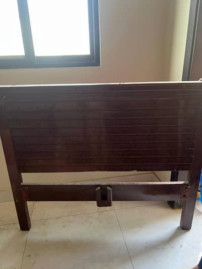 Single Bed With Mattress