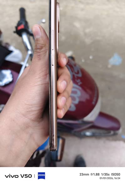 vivo v40e 10 10 condition