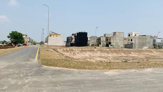5 Marla Residential Plot for Sale in Diamond Block, Park View City, Lahore