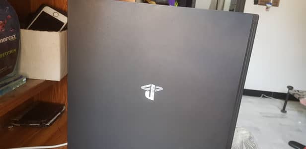 Playstation 4 pro Used 500 GB