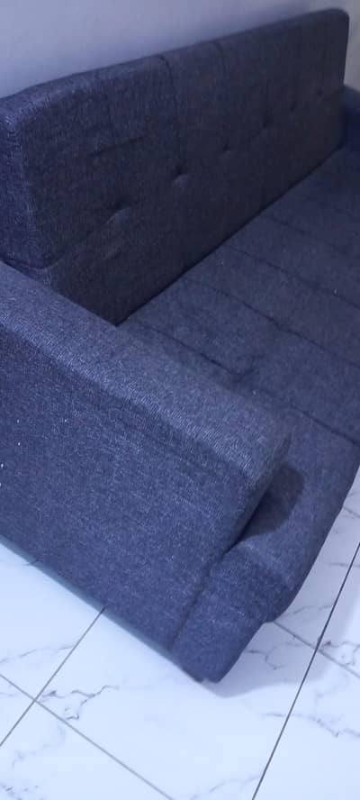 5 seater original molty foam sofa for urgent sell