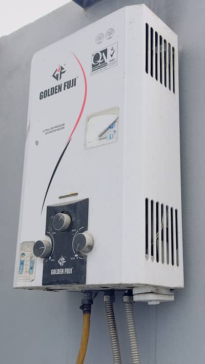 Gas Water Geyser Golden Fuji Instant