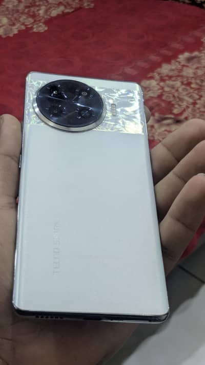 Techno spark 20 pro Plus