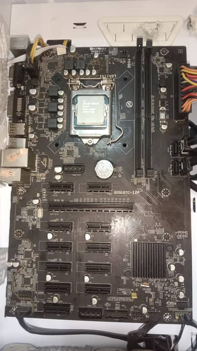 b250 btc -12p motherboard DDR4  and i5-6500 processor for sale