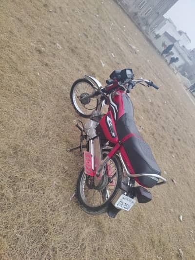 Metro 70cc bike for sale.  Bike ki condition 100% OK hai.