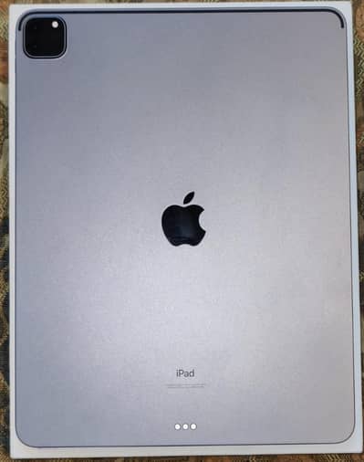iPad Pro M1 5th Generation 256GB 12.9 Inch Full Box