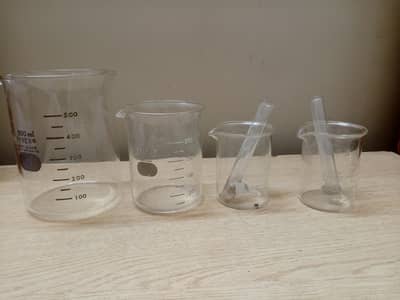 SCIENTIFIC GLASS SET  HIGH QUALITY
