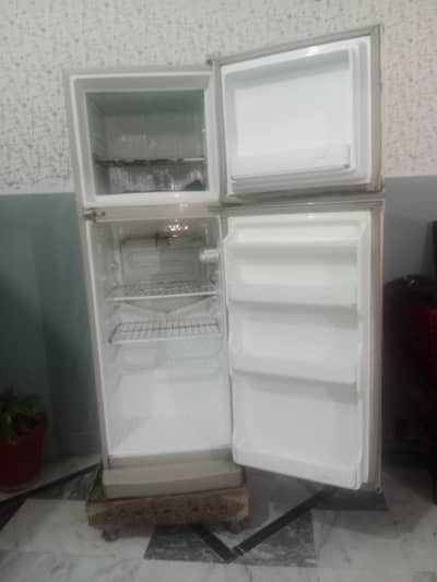 Dawalance refrigerator for sale small size