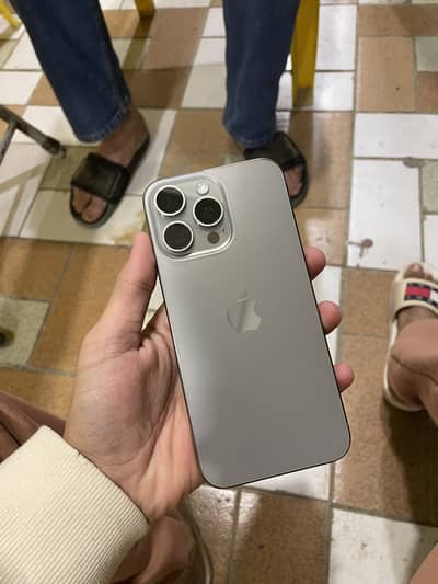 Apple iPhone 15 Pro Max