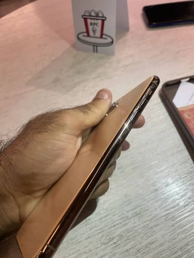 Non PTA Iphone 11 pro Max