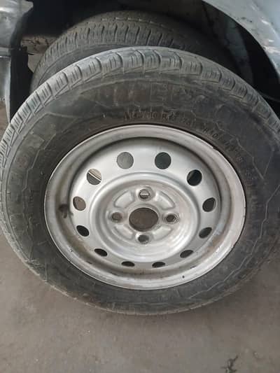 Rim and tyres for sell just 2000km driven only new condition