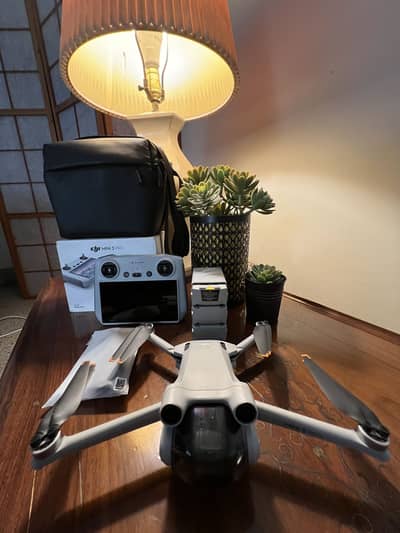 DJI Mini 3 Pro Fly More Combo