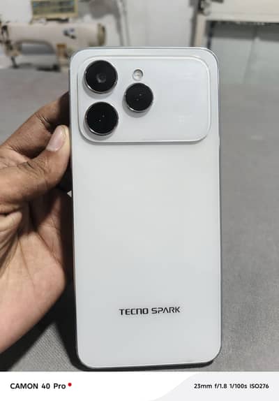Tecno spark 40
