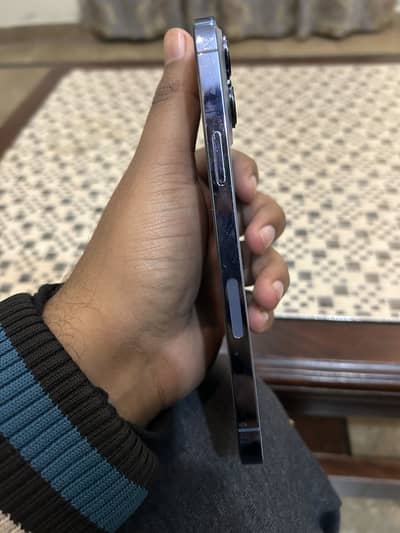 13 pro max 256 gb PTA approved