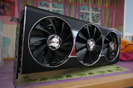 AMD RADEON RX 5700 XT XFX THICC III ULTRA 8GB