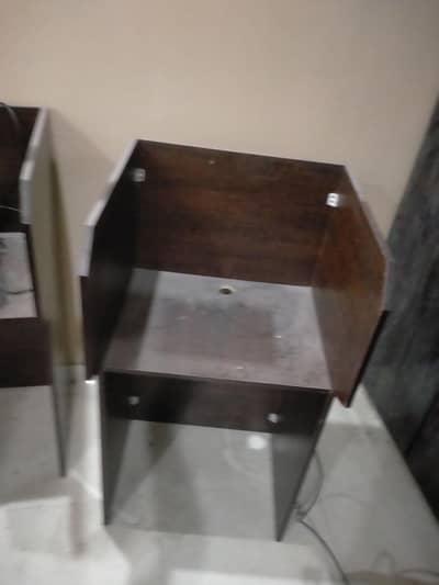 Table for Call center and office table for Sale