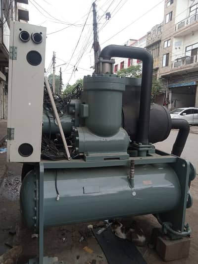 170 Ton Water Cooled Chiller – Hitachi | Like New | Screw Compressor