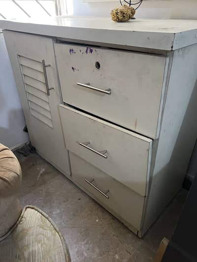 Only bed with one side table