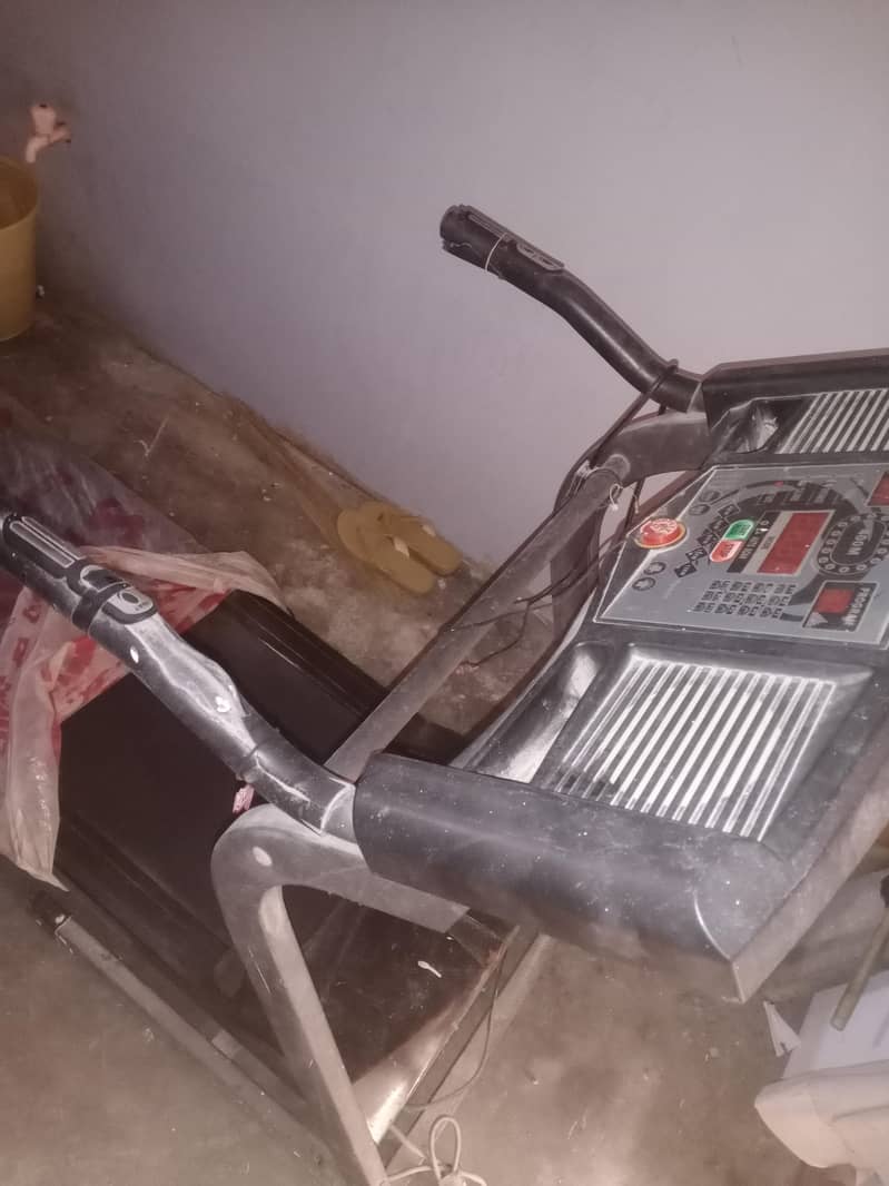 Treadmill 3