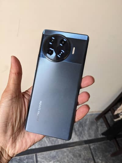 Tecno Spark 20 Pro Plus 8/256