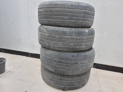 Used 4 Tyers  225/50 R18
