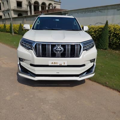 Toyota Prado 7 seater with sunroof