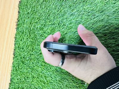 iPhone 15 pro. 256. Gb non PTA back. Change only