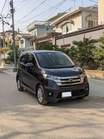 Nissan Dayz Highway Start (Purple Color)