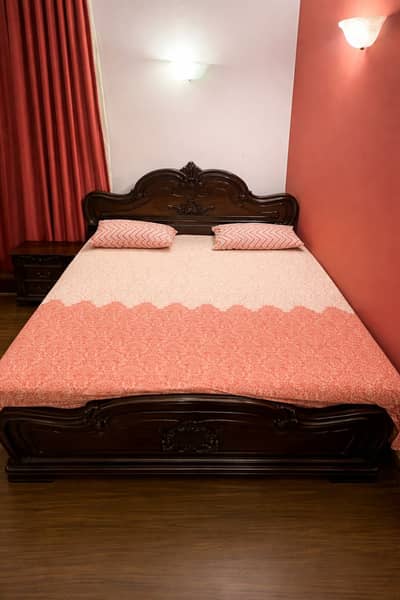 Sheesham Wood Bed Set | Side Tables + Mattress | Bed set | Luxury Bed