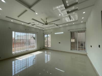 Dha Phase 2 Islamabad Kanal Upper Portion Available For Rent