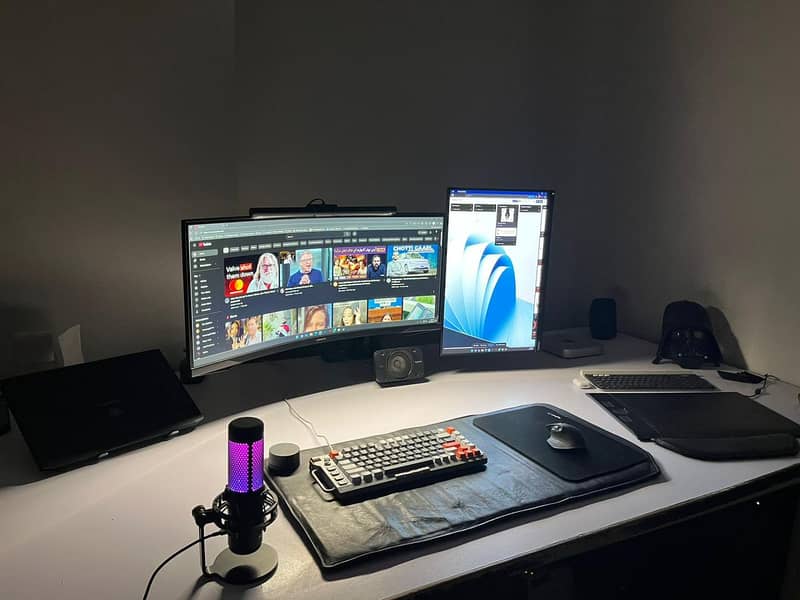 Workstation/Computer Table/Drafting Table 0